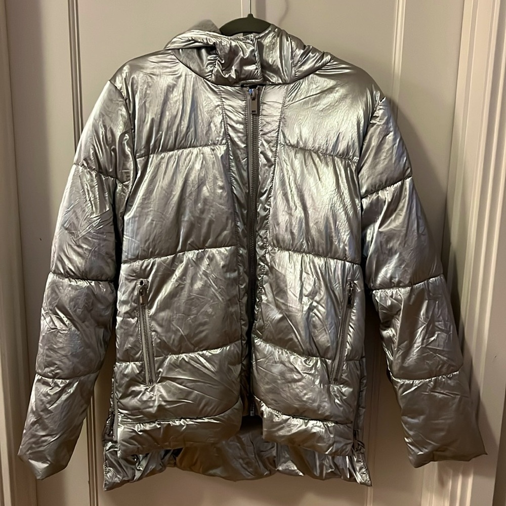 York & Company Silver Metallic Down Puffer Zip Closure Jacket Womens
